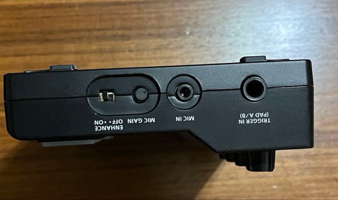 Roland ローランド　EC-10M