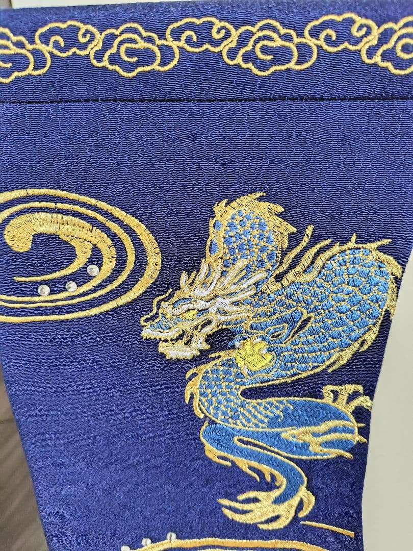 新品✨️室内用吊り飾りの鯉のぼり①大✨️ちりめん細工✕金糸刺繍が豪華でお洒落✨️