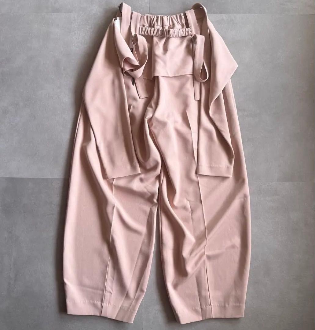 【新品✨】AMERI MEDI SLEEVE SUSPENDER PANTS