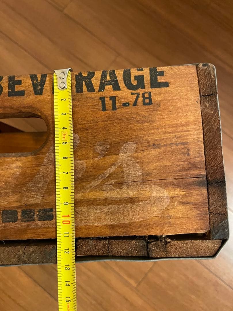 【値引き中】アンティーク風木製ボトルホルダー / ドリンクキャリーボックス