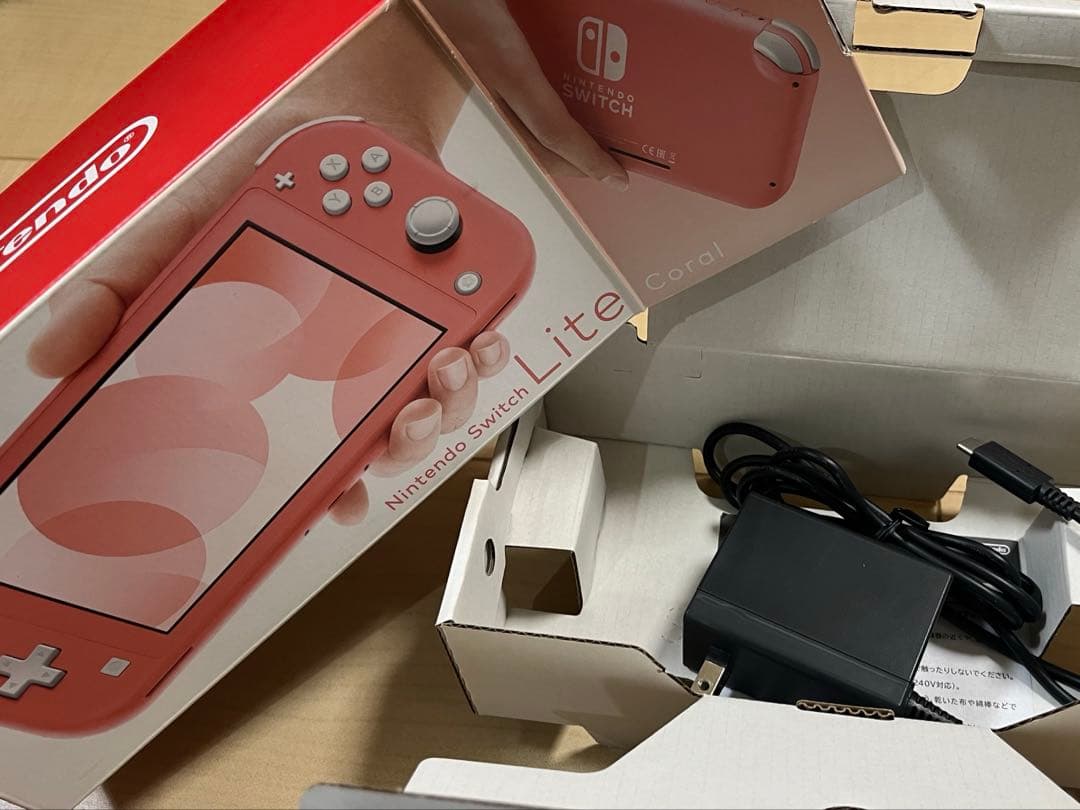 【難あり】Nintendo Switch Lite コーラルピンク
