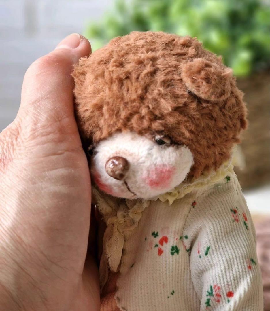 かわいい帽子のくまちゃん アーティストベア 海外作家様 ハンドメイド テディベア