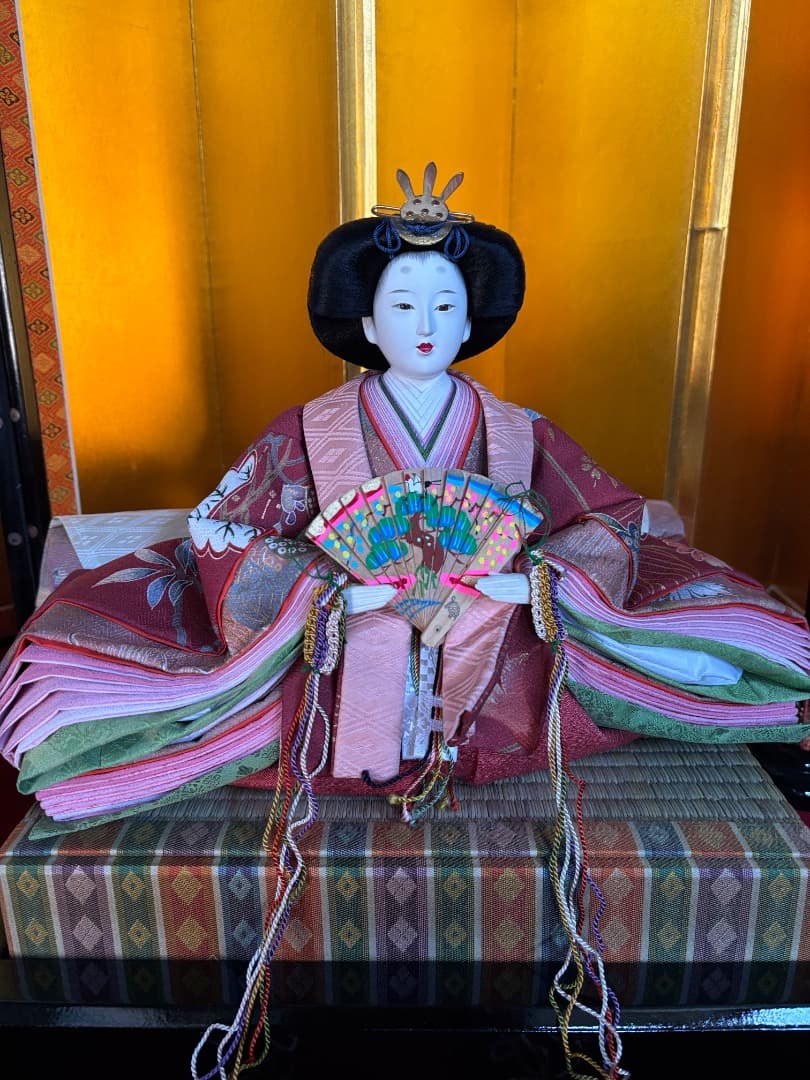 千鶴作　桃山　十二単雛人形