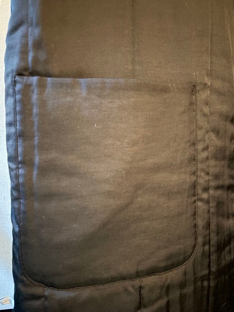 ARTS＆SCIENCE シルクロングベスト　黒　中綿入り