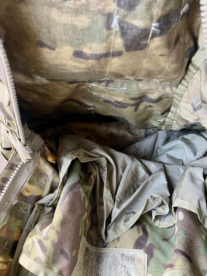 米軍放出品 MOLLE2 ラックサック ミディアム フィールドパック マルチカム