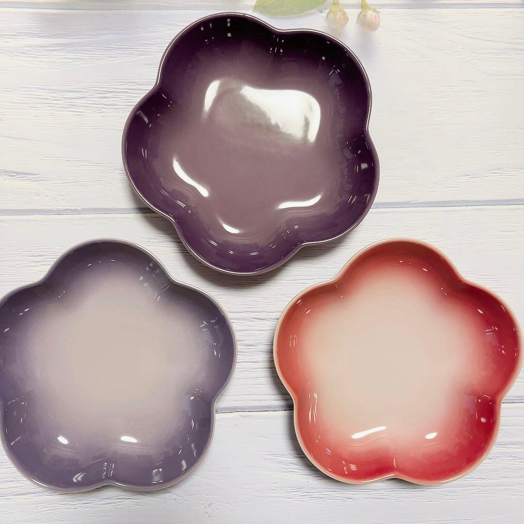 ♡ルクルーゼ　フラワーディッシュ 5枚　プレート カトレア　パープル　ピンク