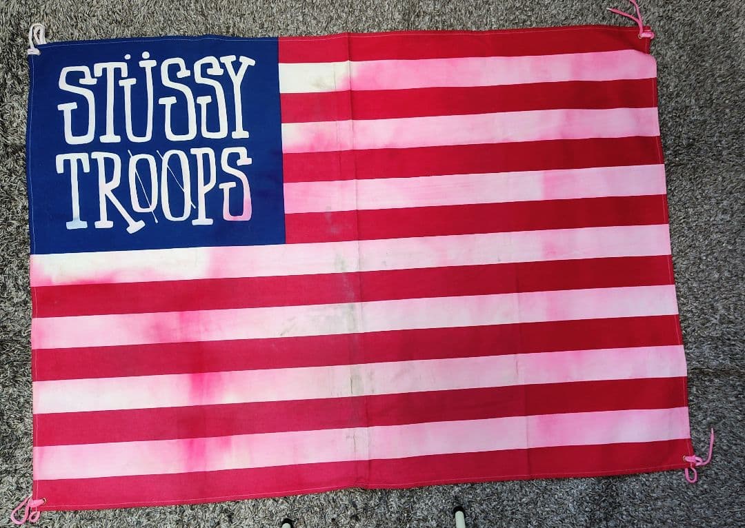 PRしました♪STÜSSY TROOPS フラッグ布製