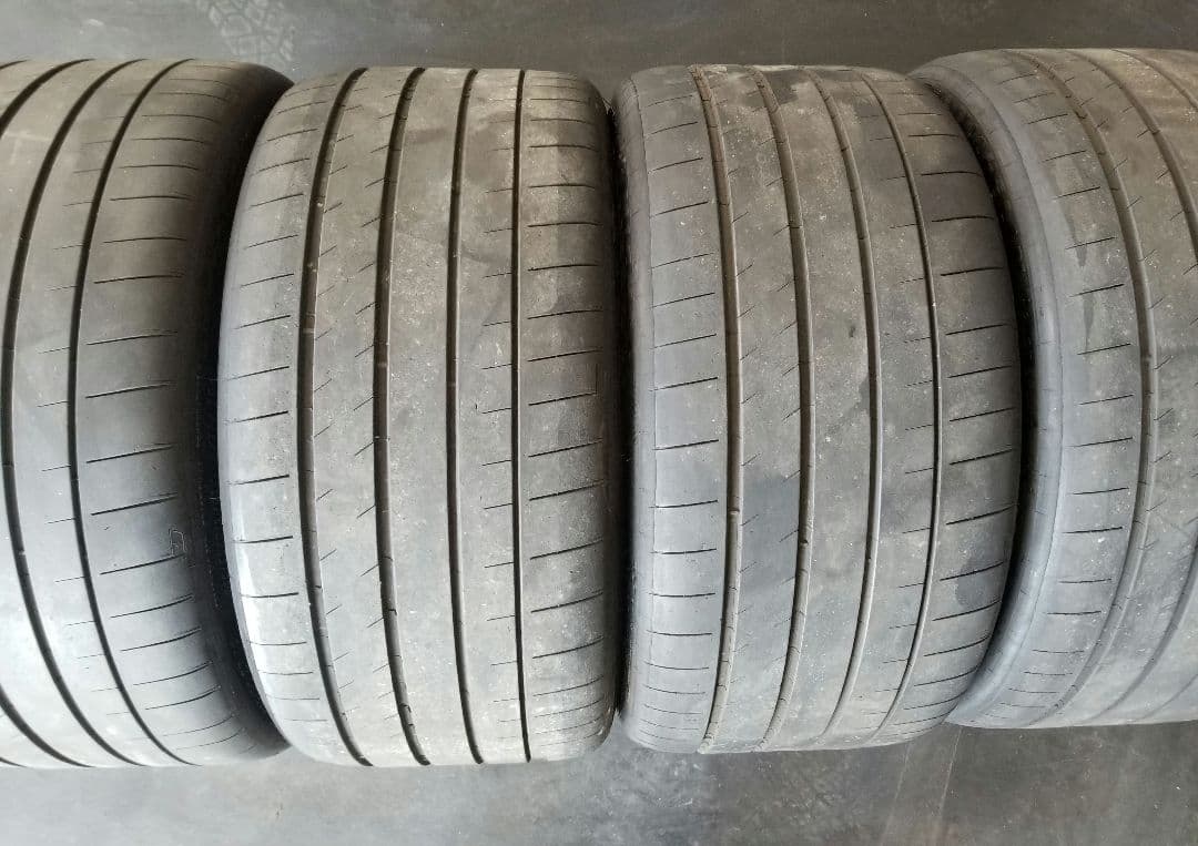 265/30ZR19 ミシュラン PILOT SPORT 4s 22年製造