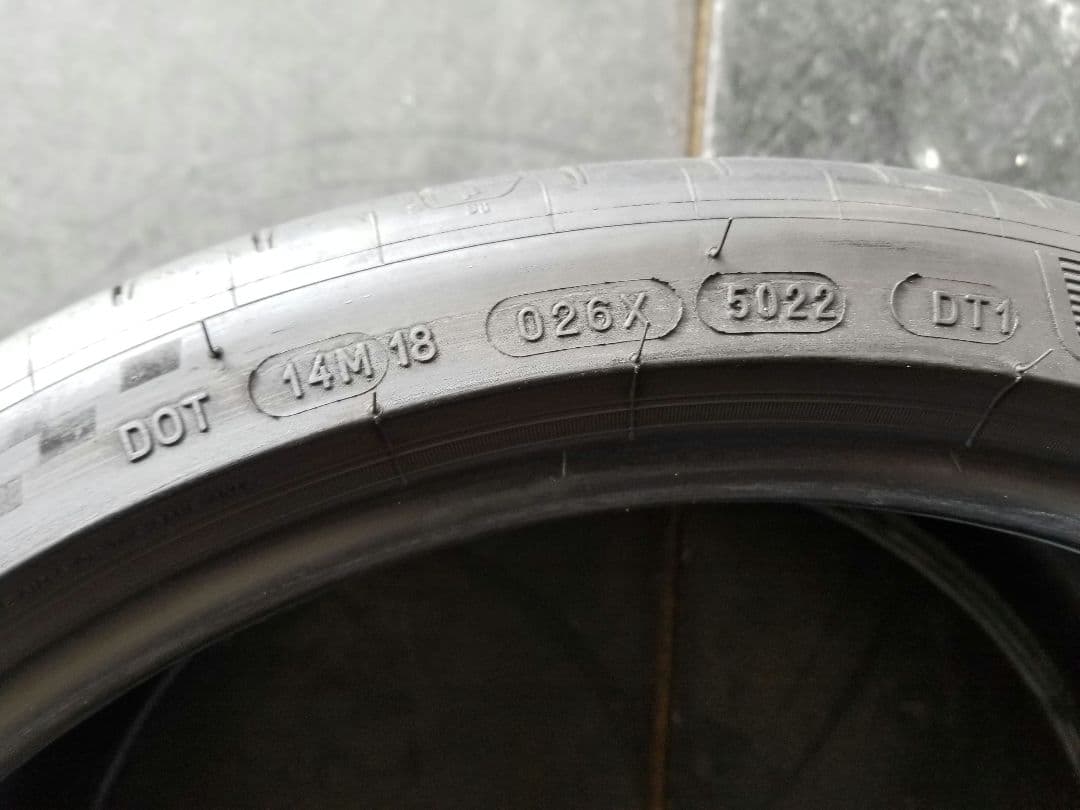 265/30ZR19 ミシュラン PILOT SPORT 4s 22年製造