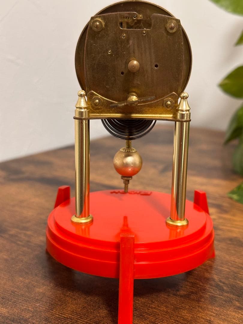 希少　レトロ　鉄腕アトム　振り子　　　　　　　　　　　置き時計