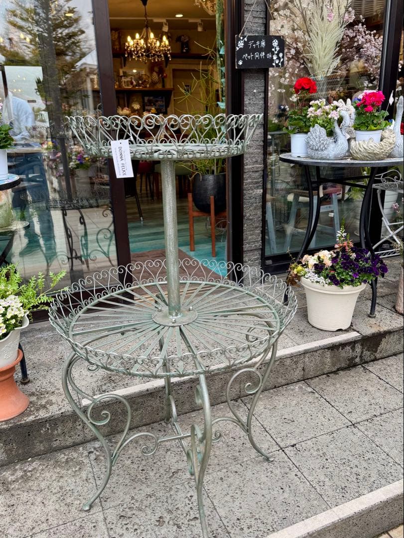 フラワースタンド　大型　2段　アンティーク　アイアン　置物