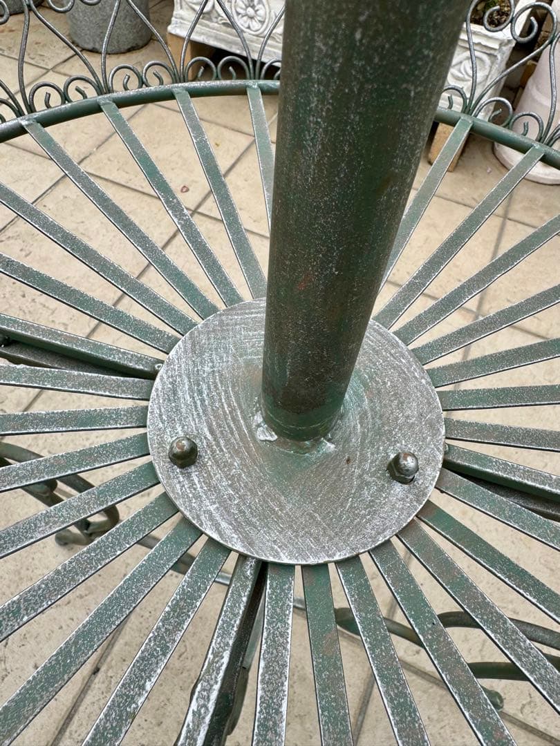 フラワースタンド　大型　2段　アンティーク　アイアン　置物