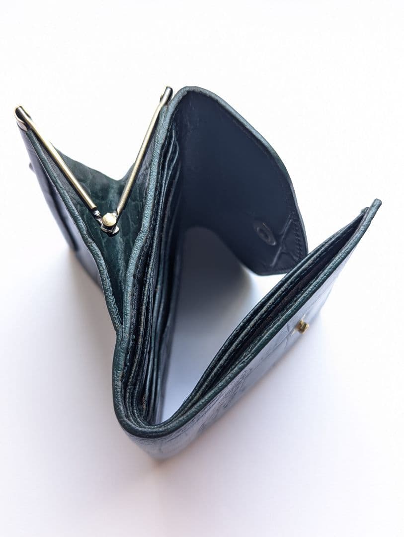 イルビゾンテ 2つ折り財布 がま口 ダークグリーン クロコ型押し 男女兼用