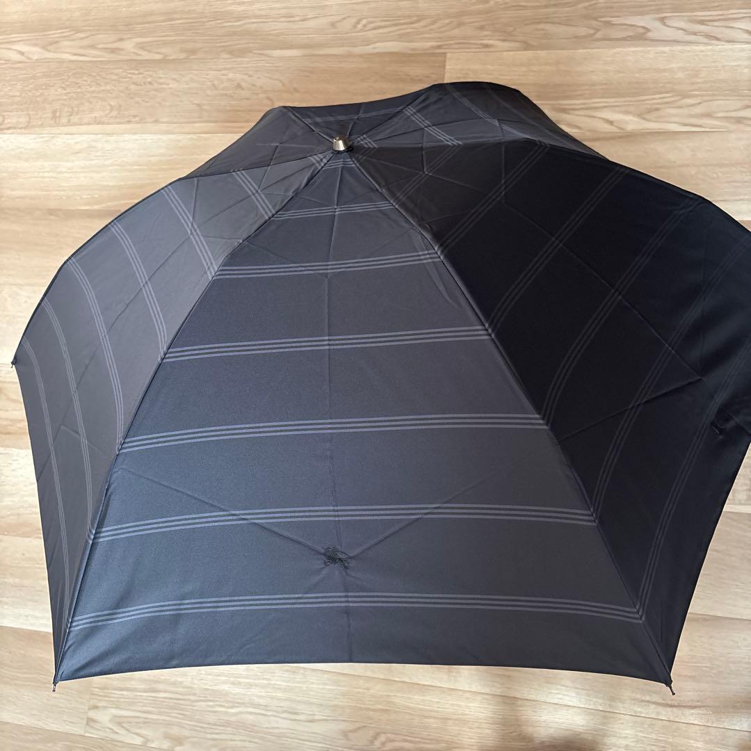 新品未使用品　Burberry ネイビー折りたたみ傘