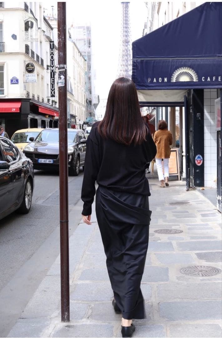 deres デレス 18th Artémis sweater ダークネイビー