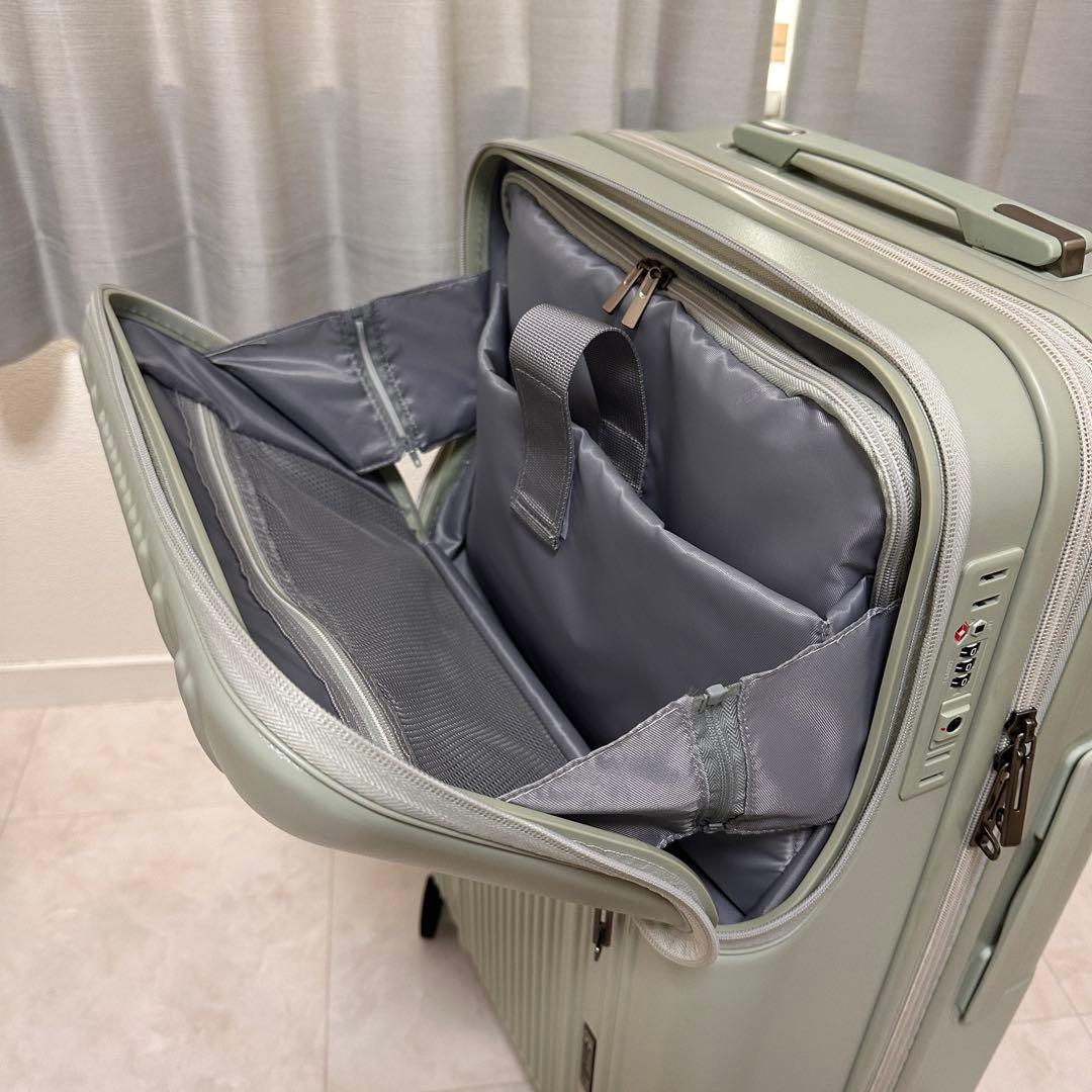 アルファスカイ キャリーケース アッシュグリーン 61L-70L