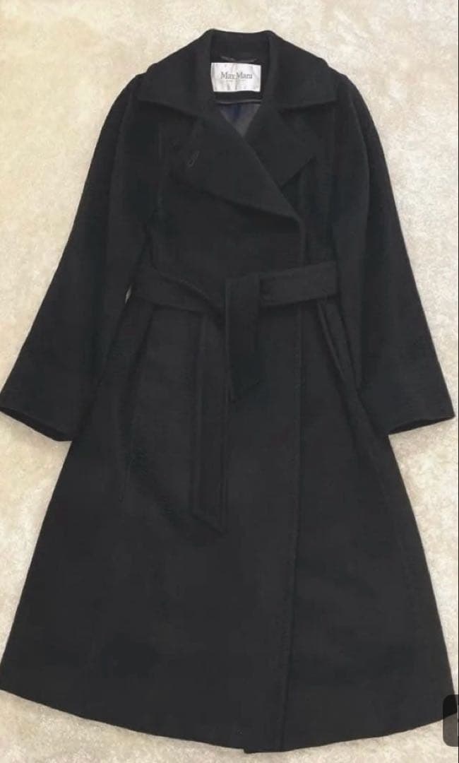 美品 MaxMara マニュエラ ピュアキャメル アイコンコート 34ブラック