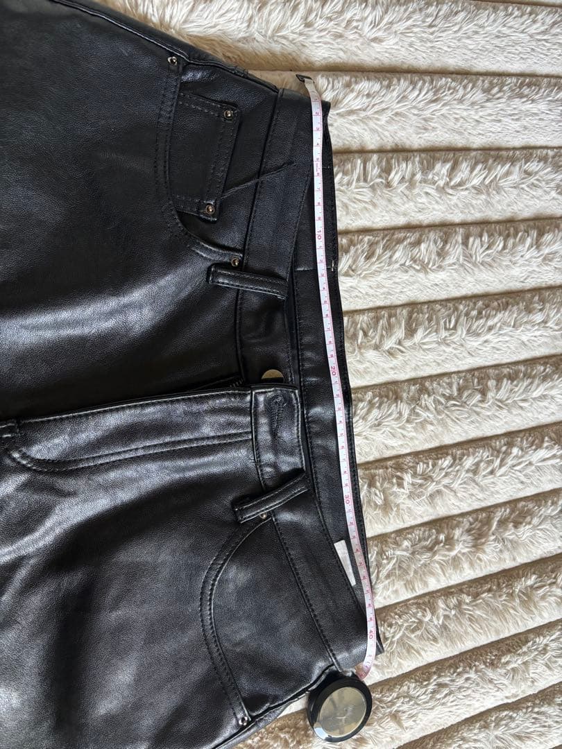 mnml レザーパンツ