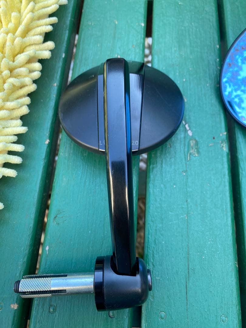 リゾマ　バーエンドミラー中古