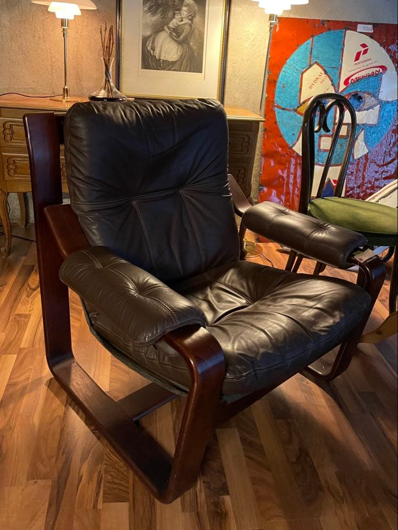 1人掛けソファ 1970s MID CENTURY LEATHER WOOD ARM CHAIR