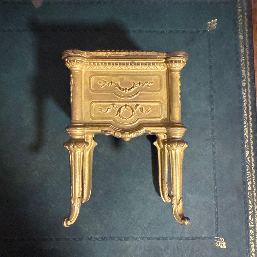 フランスアンティーク、ブロン ズジュエリーボックス、宝石箱 ドレッサー型