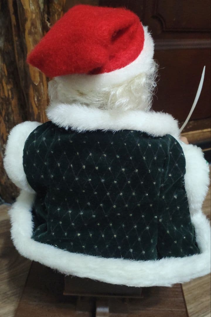 海外製　サンタクロース　人形