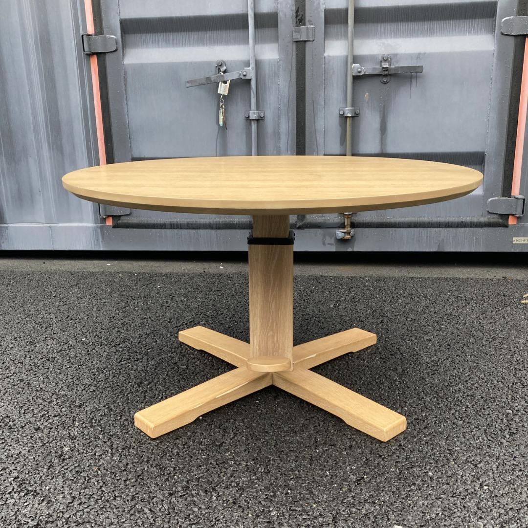 甘珈琲様たのめる便　シギヤマ家具 「GRAND STAGE」昇降ラウンドテーブル