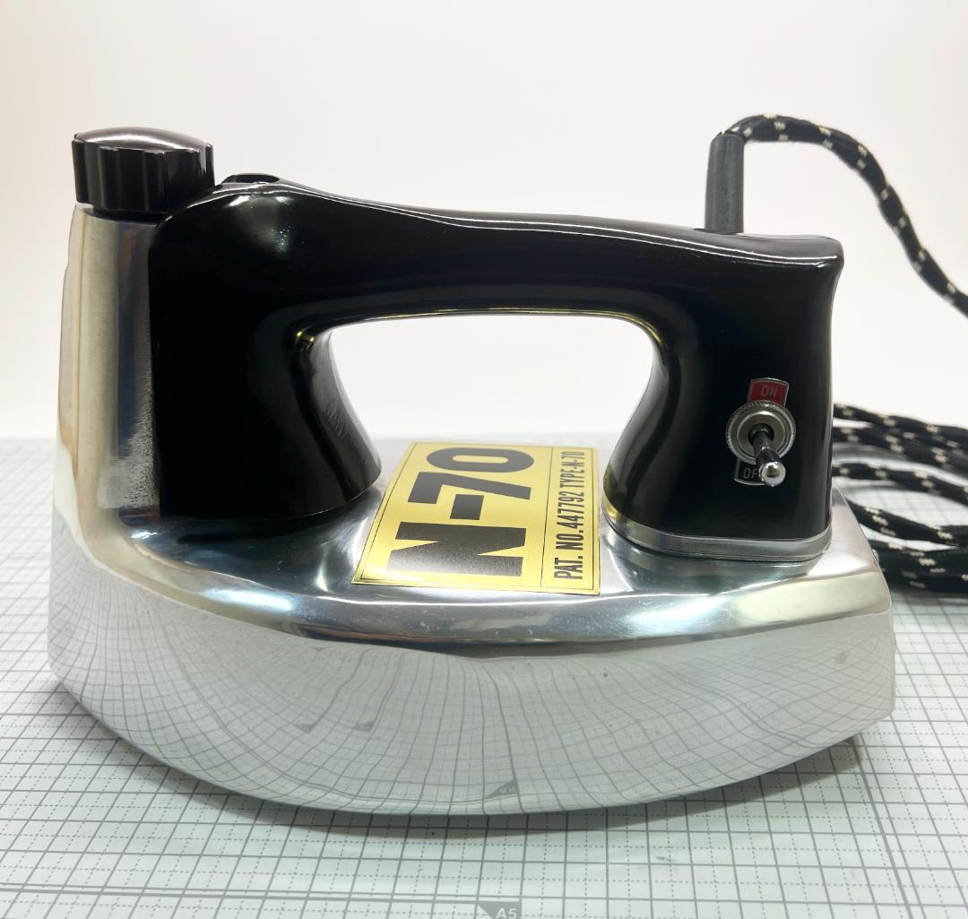 ニット専用スチームアイロン N-70 分散式 磯田電気製作所 手編み作品の仕上げ