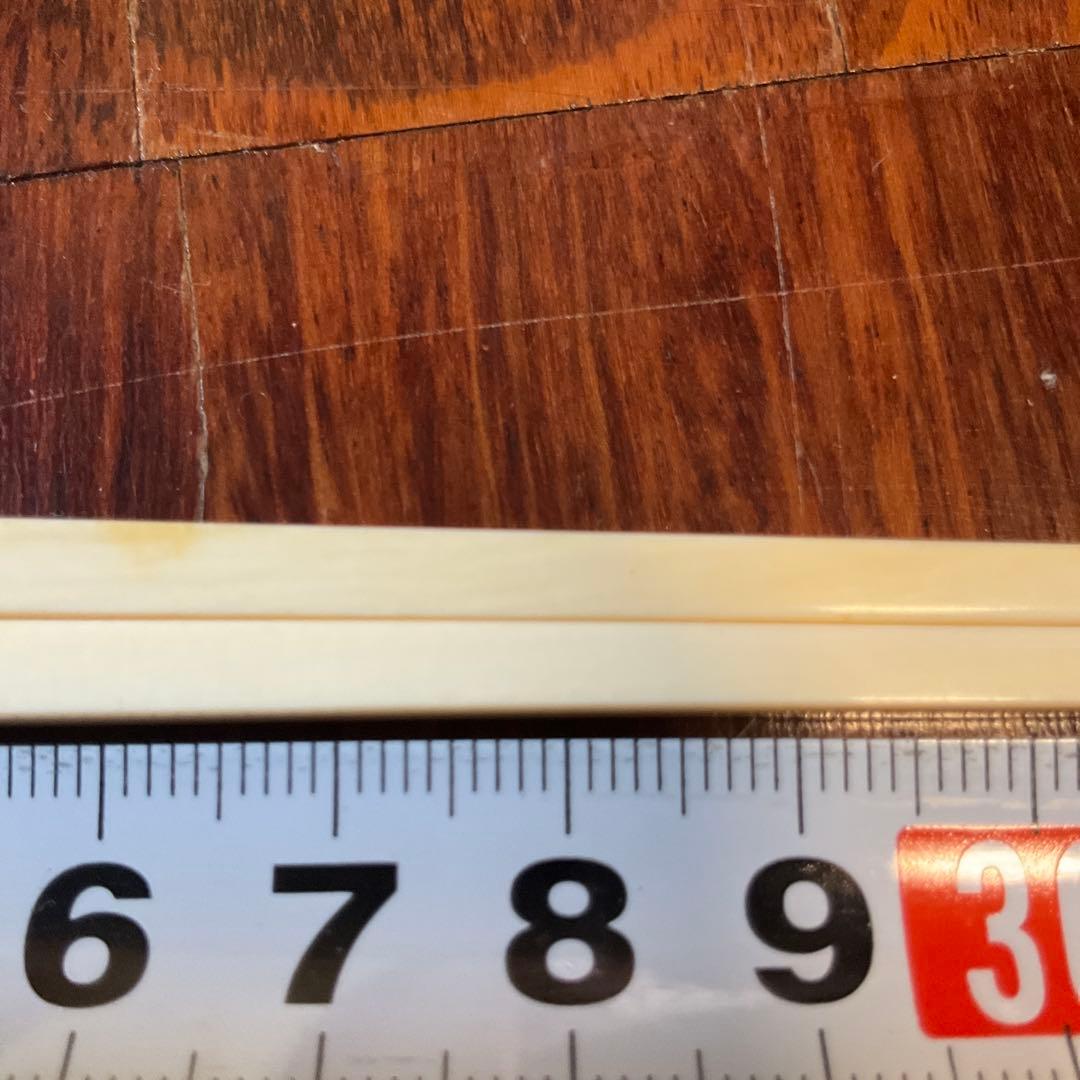 天然素材の箸一膳、収納ケース付き