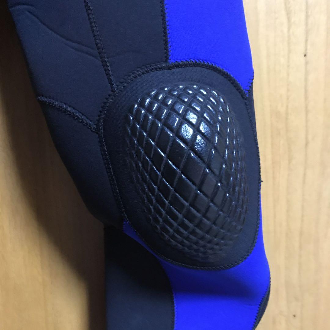 HOLLY ウェットスーツ