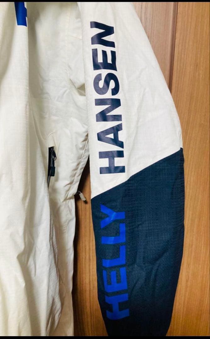 【ぐっち】Helly Hansen スキー/スノーボードジャケット
