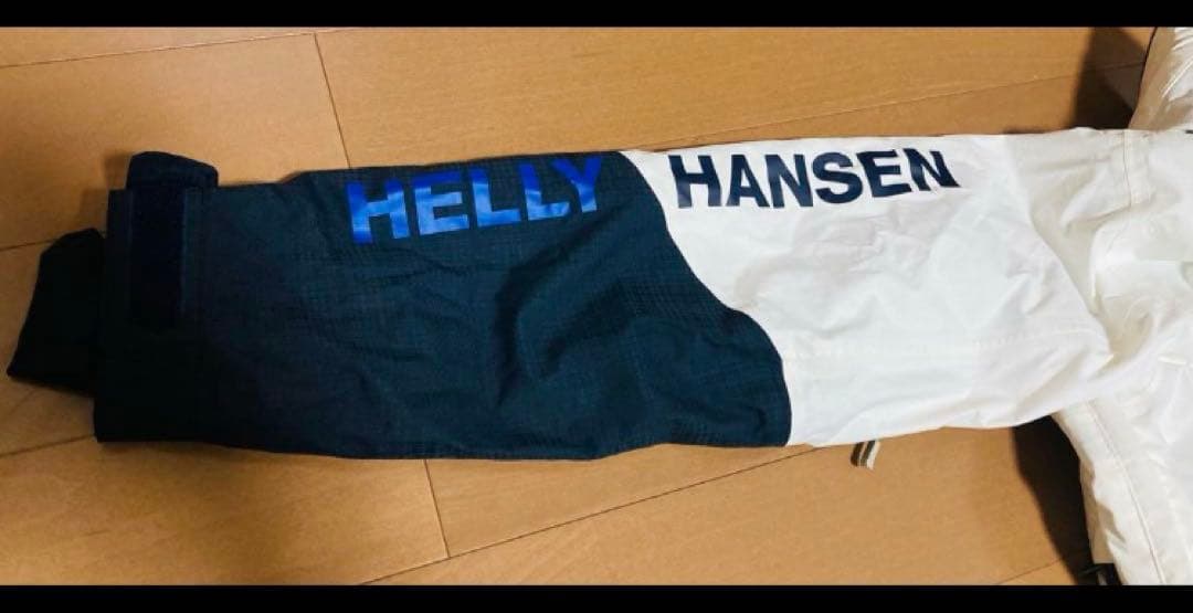【ぐっち】Helly Hansen スキー/スノーボードジャケット