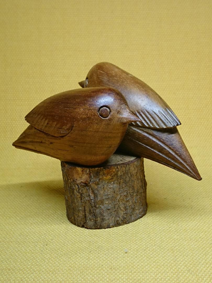 【美品】とり　鳥　木彫　オブジェ　置物　インテリア　工芸品　美術品　A2913