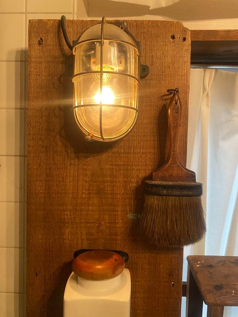 北欧アンティーク　インダストリアル　工業系　壁掛けランプ　 金属 ガラス