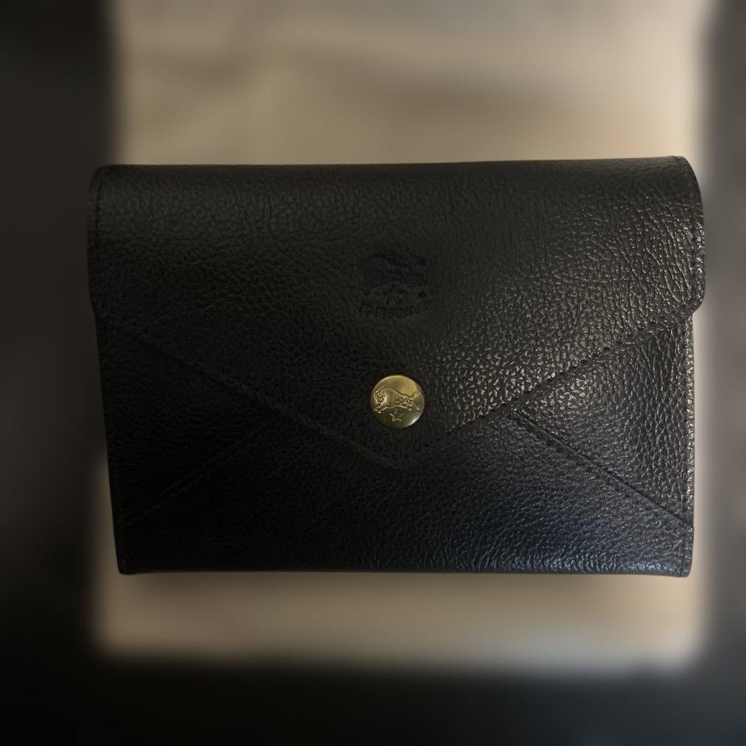 イルビゾンテ　ブラックレザー折り財布