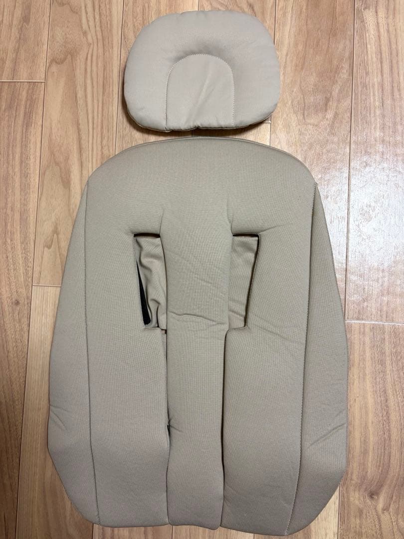 cybex サイベックスメリオカーボン 2022モデル　シーシェルベージュ