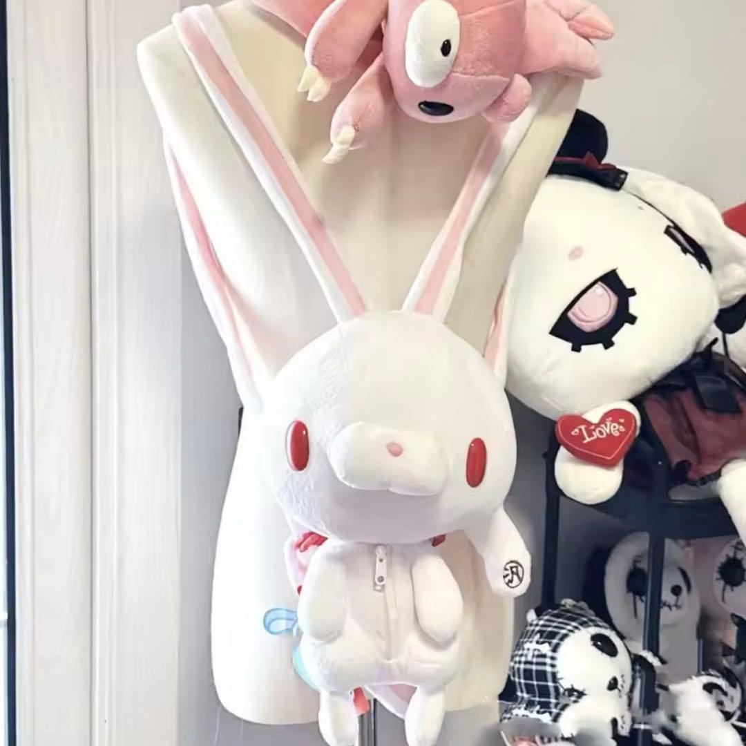 汎用うさぎ　ぬいぐるみ　リュック　白　森チャック いたずらぐまのグルーミー