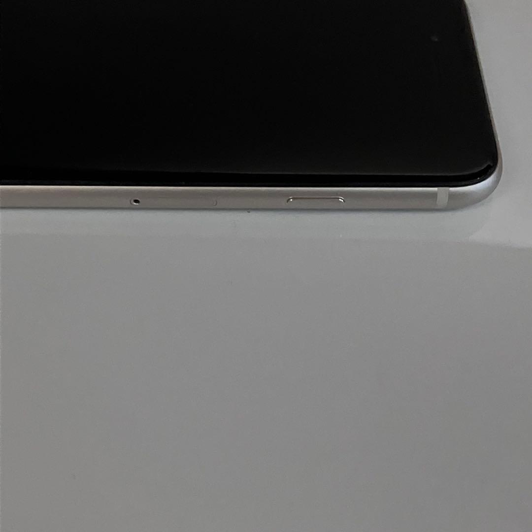 バッテリー新品　iPhoneSE第3世代　本体64GB SIMフリー　付属品付き