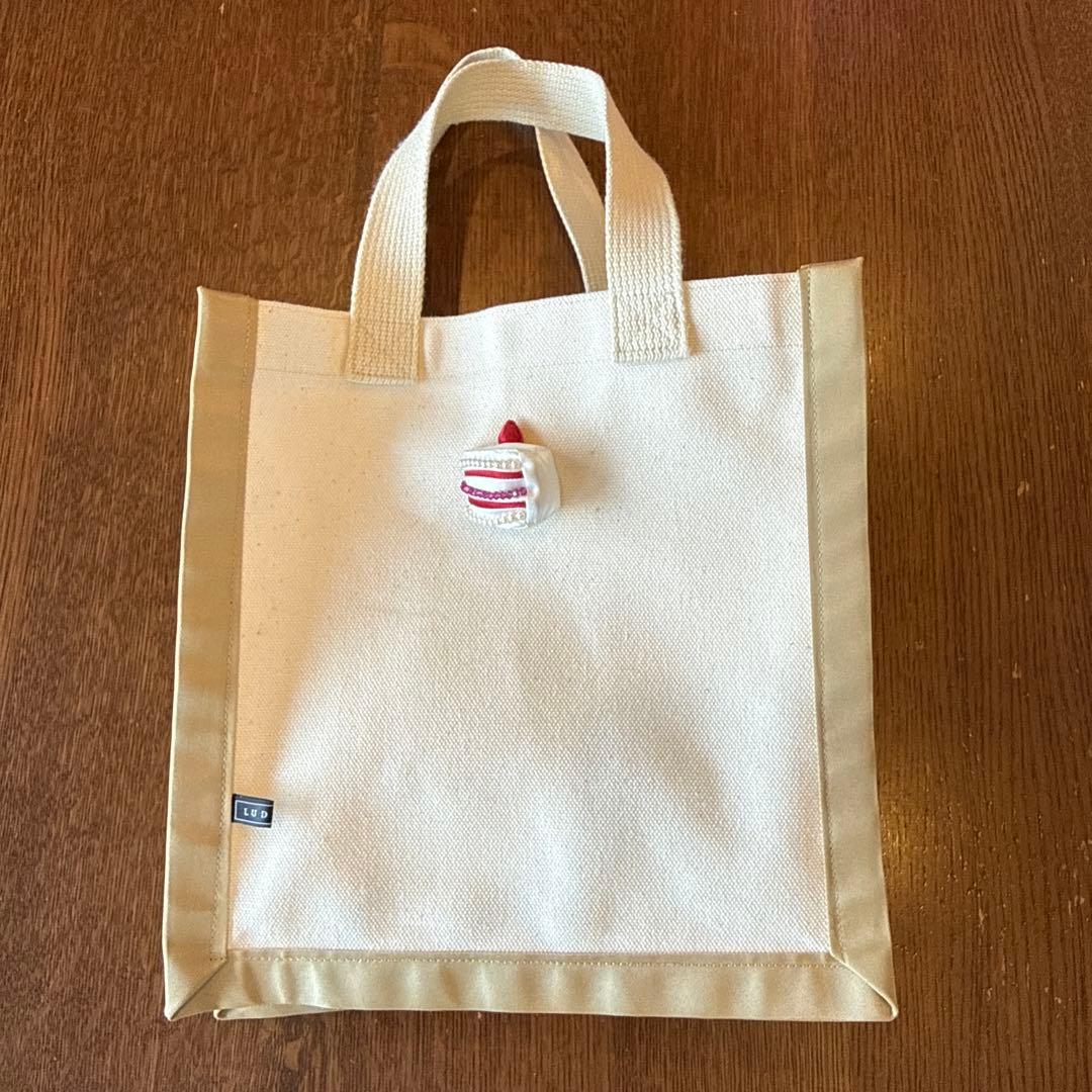 LUDLOW アイボリー ケーキモチーフ トートバッグ