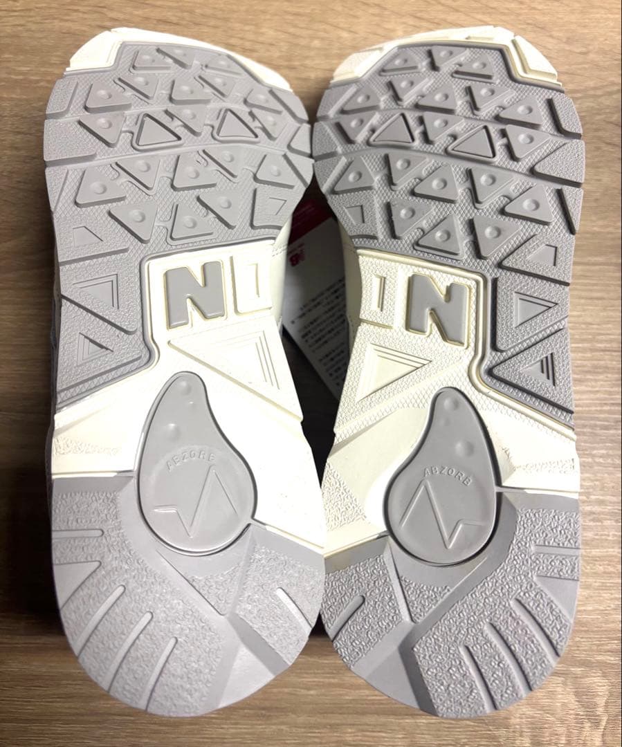 新品未使用 28cm D ニューバランス レザーモデル CM1600WPホワイト