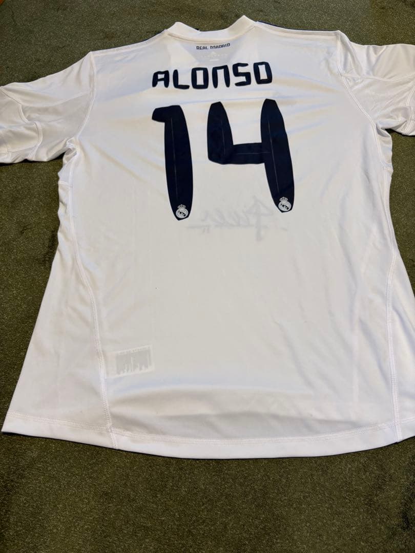 レアルマドリー　2011-2012シーズン 公式　アロンソ　サイン　ユニ