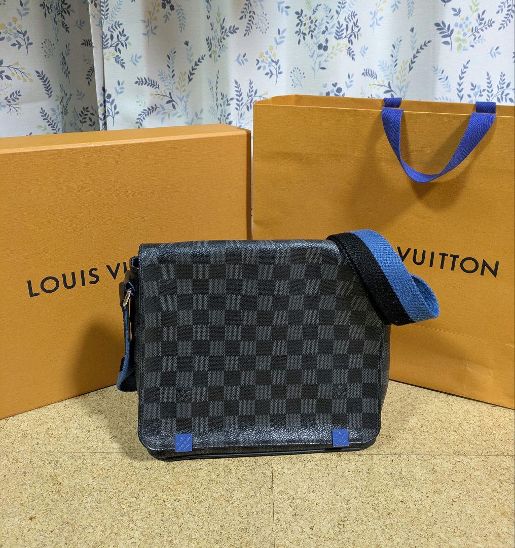 Louis Vuitton ルイ・ヴィトン ディストリクト PM