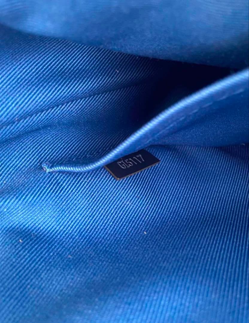 Louis Vuitton ルイ・ヴィトン ディストリクト PM