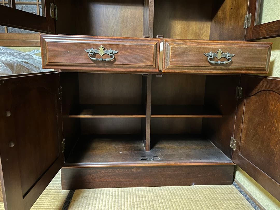 カリモク　コロニアル　キャビネット　本棚 カップボード　食器棚