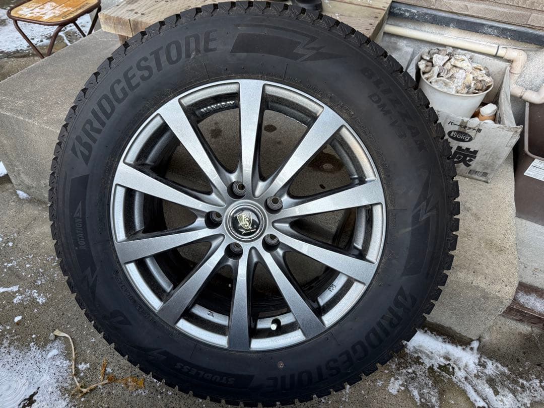 【値下げ】ブリヂストン225/65R17スタッドレスタイヤホイールセット