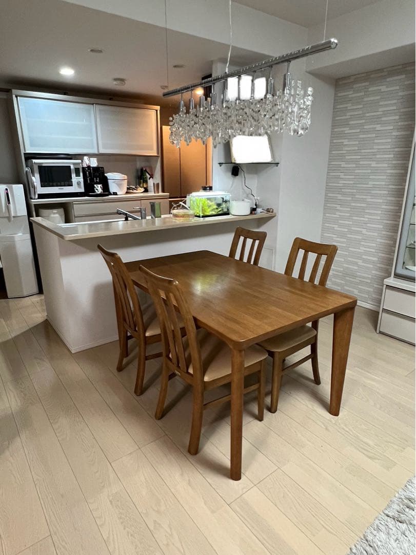 ※引取限定　カリモクダイニングテーブルセット椅子4脚付き　ブラウン