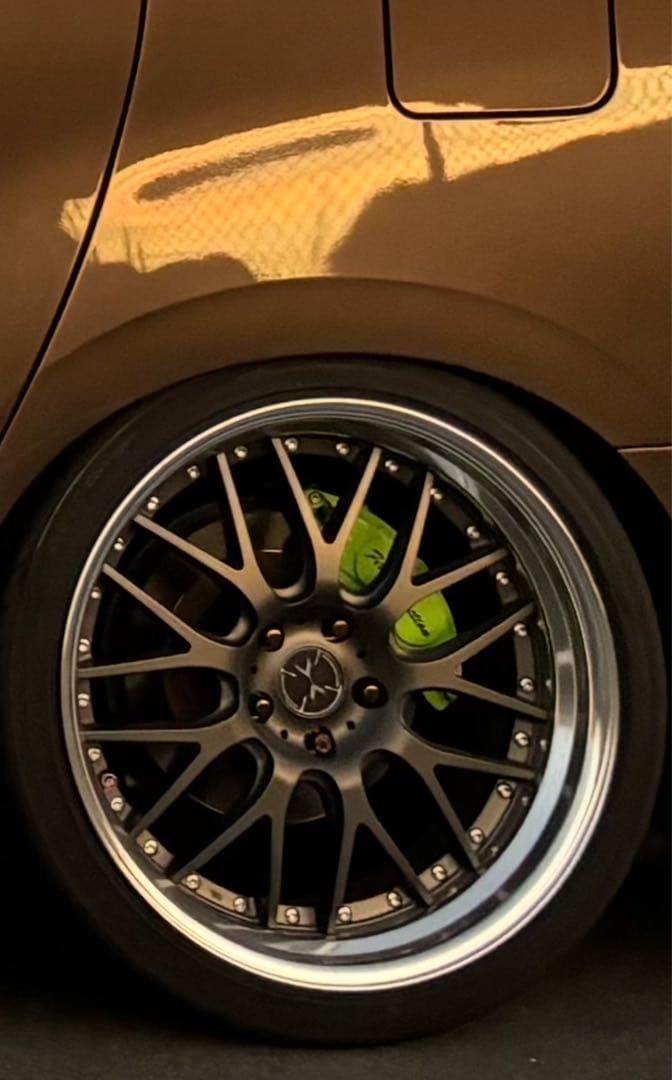 30アルファード　キャリパーカバー