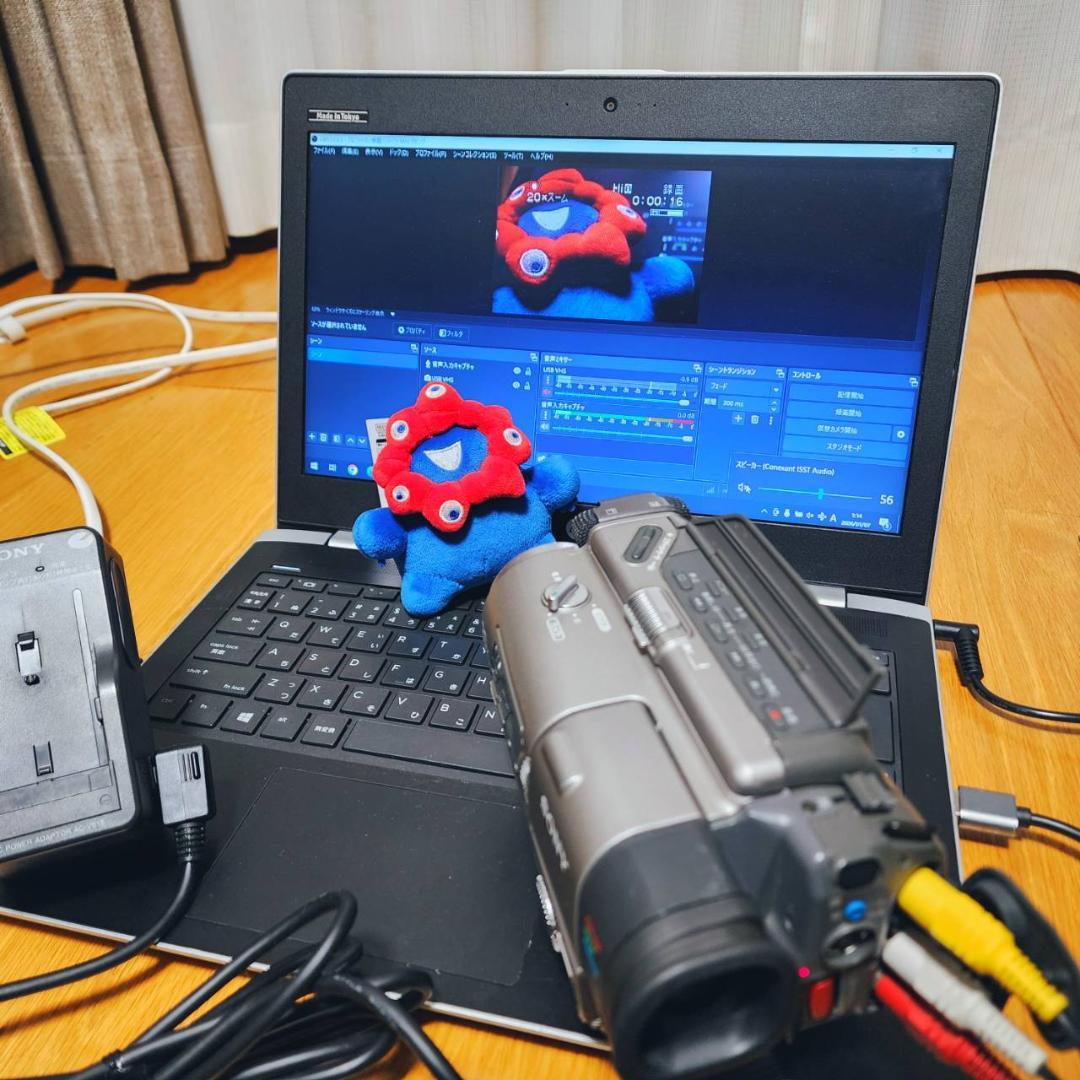 【動作確認済】SONY 高画質 Hi8 ビデオカメラ CCD-TR2 セット