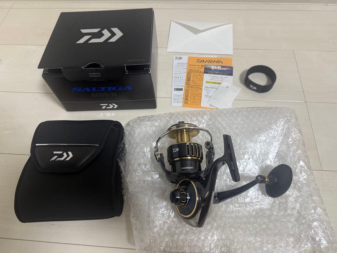 25ソルティガ　8000-H 新品未使用