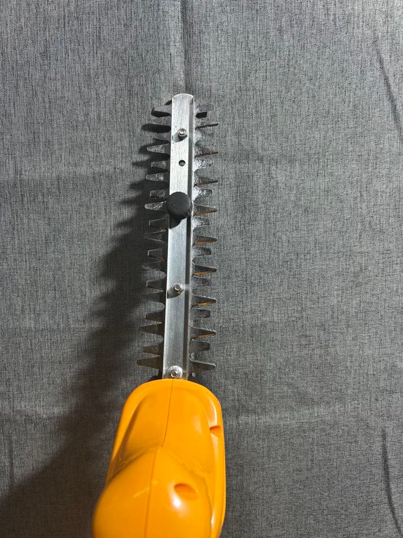 電動ヘッジトリマー HT-2100 草刈り機　RYOBI リョービ